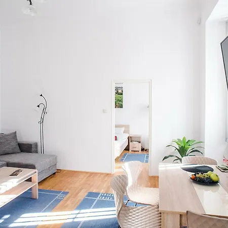 Daire Regiposta Street 2 - Center *